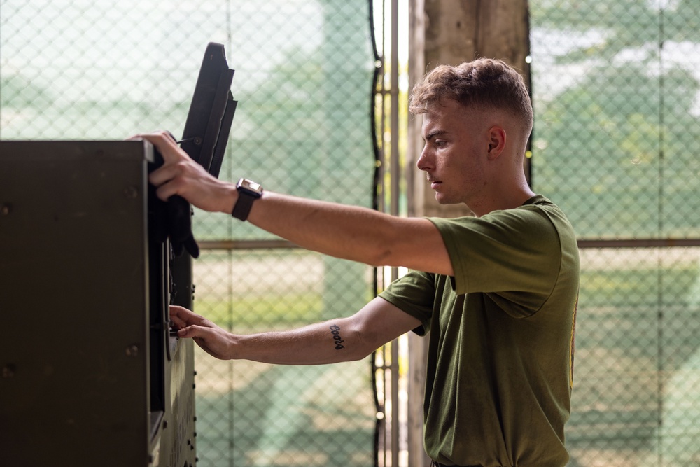 MRF-SEA Marines Establish Command Operations Center for Foreign Disaster Relief Operations