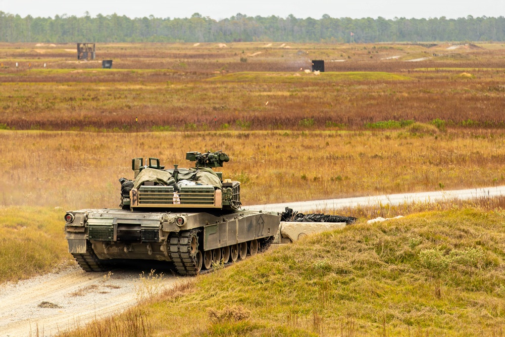 Dogface Soldiers conduct armored platoon live-fire