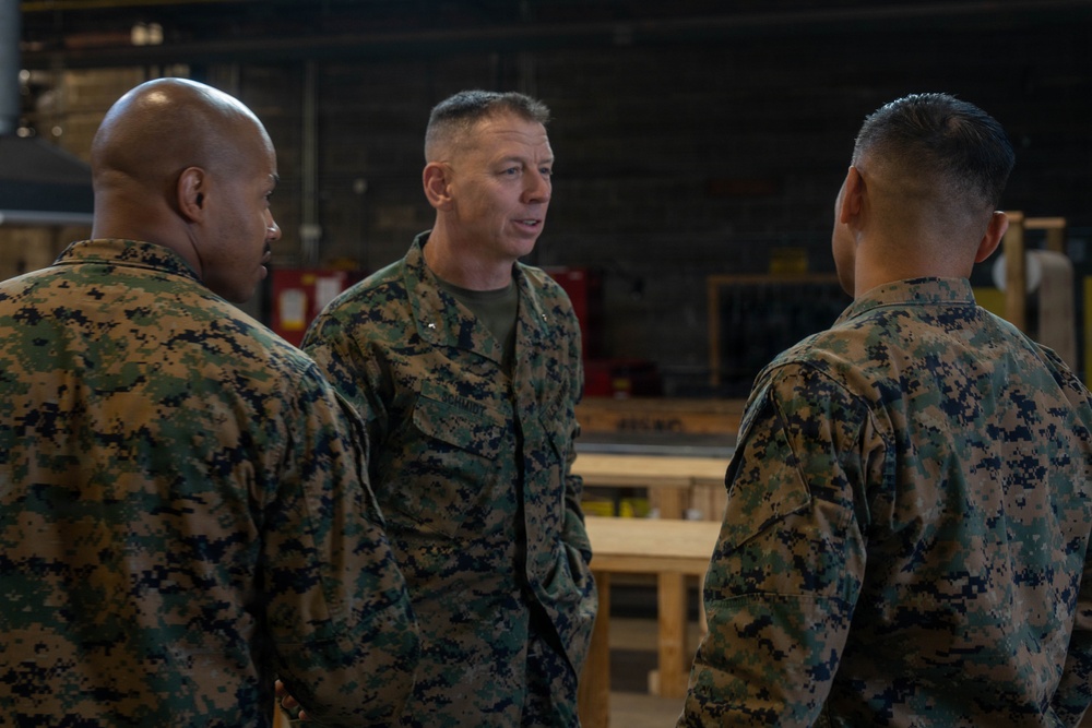 2nd Marine Division Assistant Commander Tours 2nd Combat Readiness Regiment’s Repairable Issue Point and Supply Management Unit