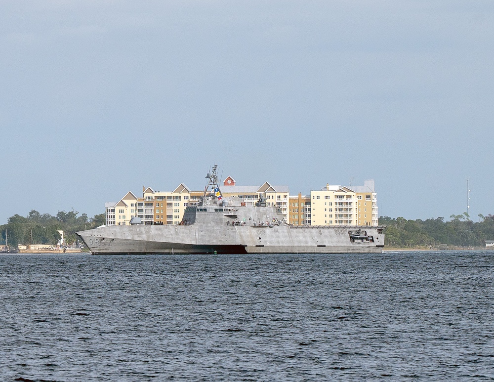 USS Pierre Arrives in Panama City, Florida