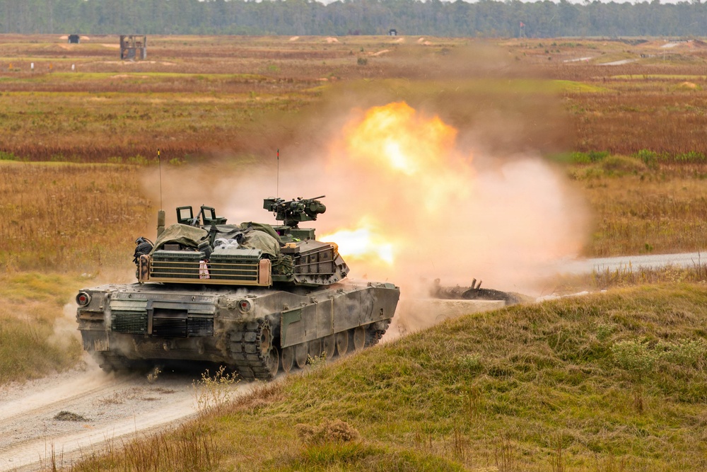 Dogface Soldiers conduct armored platoon live-fire