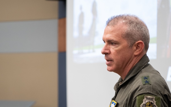 18th Air Force Commander delivers advice, mentorship to ROTC cadets