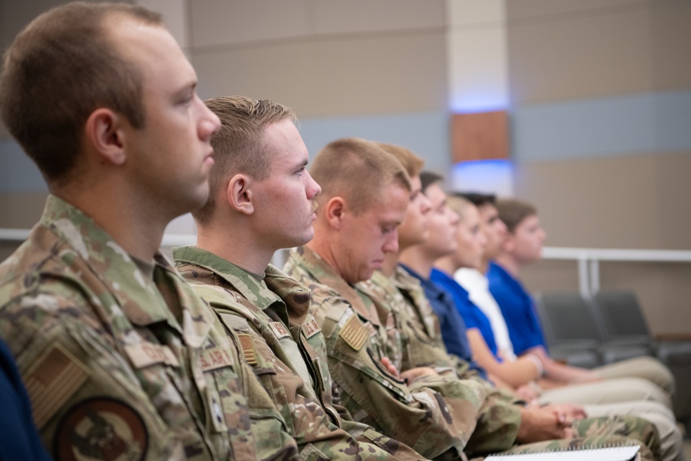 18th Air Force Commander delivers advice, mentorship to ROTC cadets