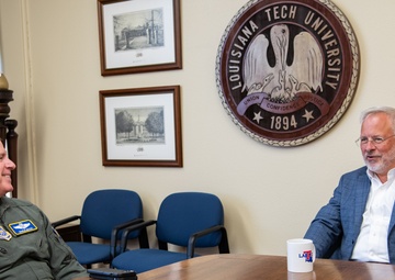 18th Air Force Commander delivers advice, mentorship to ROTC cadets