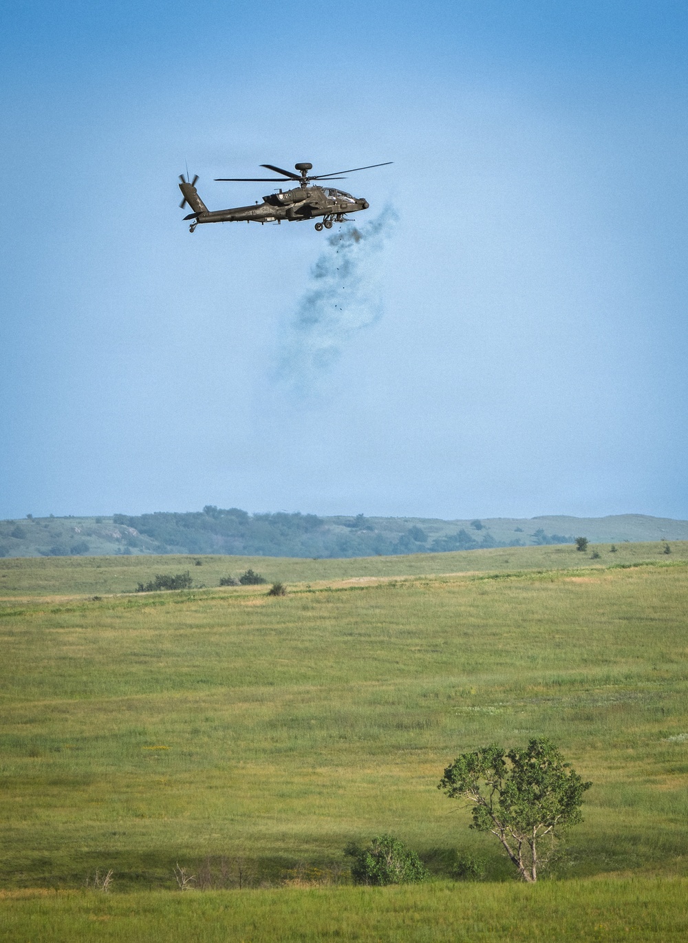 Apache Live Fire – Target practice on the Range – Fort Riley