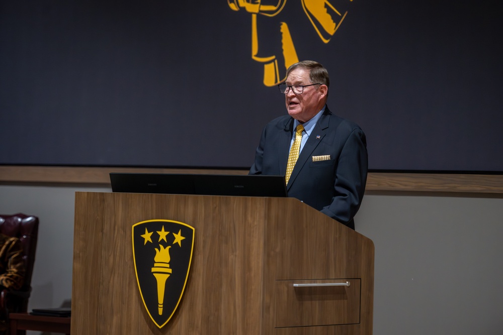 Outstanding USAWC Alumni return to be awarded by AWCF