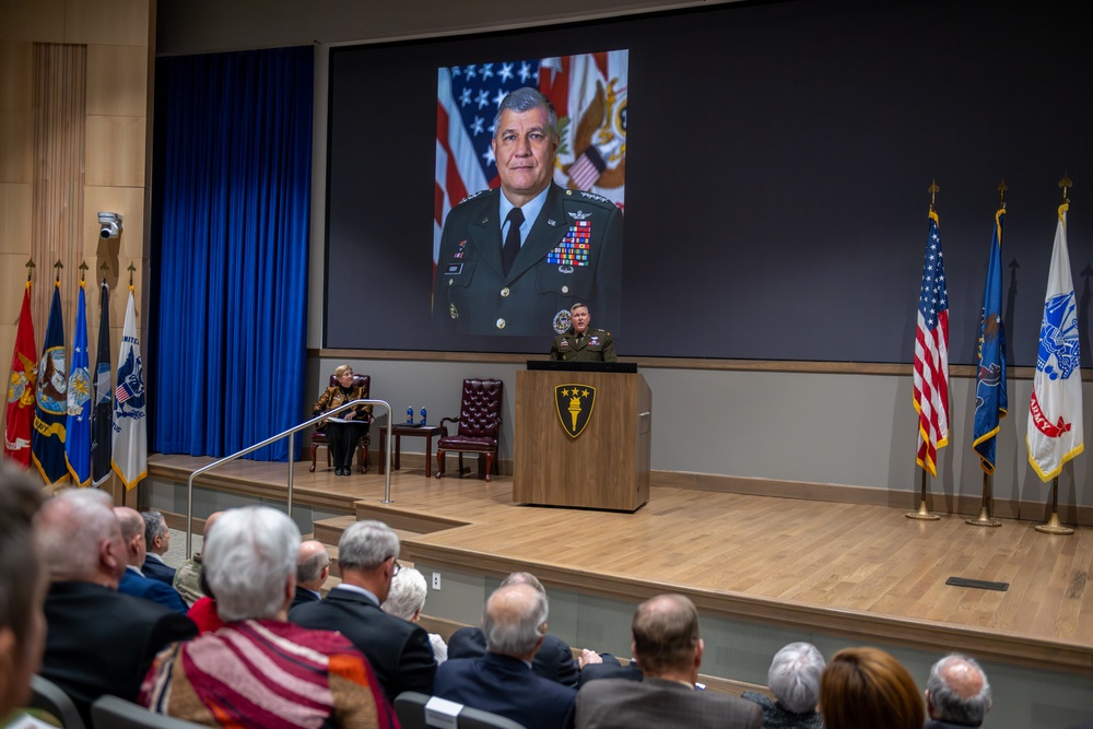 Outstanding USAWC Alumni return to be awarded by AWCF