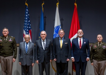 Outstanding USAWC Alumni return to be awarded by AWCF