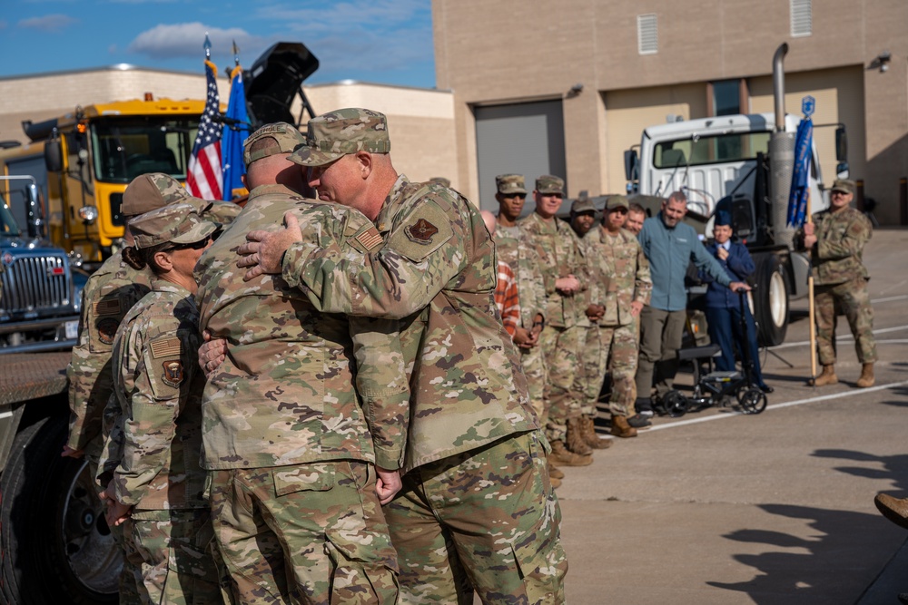 509 CES SEL retires at Whiteman AFB
