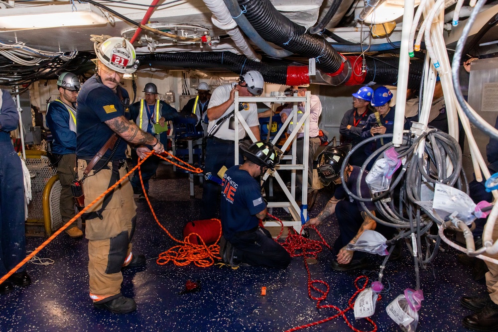 Naval Support Activity Portsmouth Supervisory Captain Renders Aid While Off Duty