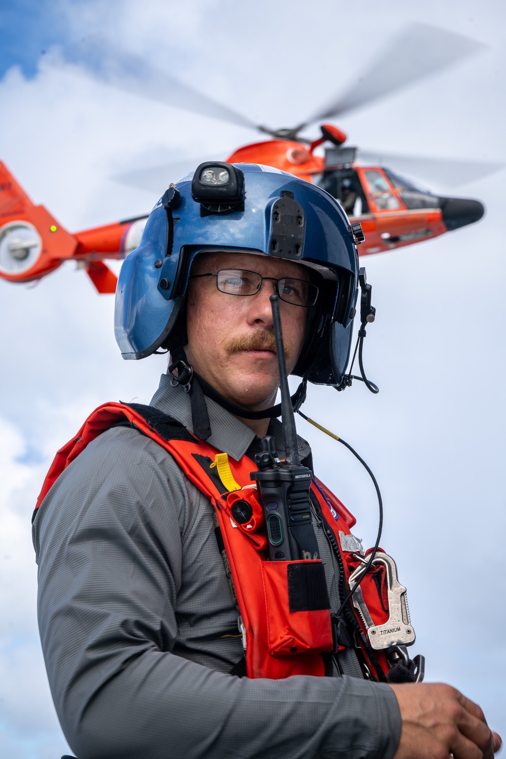 U.S. Coast Guard Air Station Barbers Point Conducts Cliff Side Training