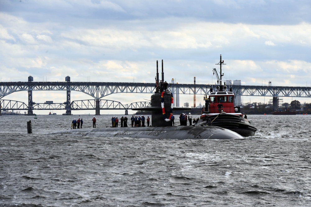 Newport News Returns From Deployment