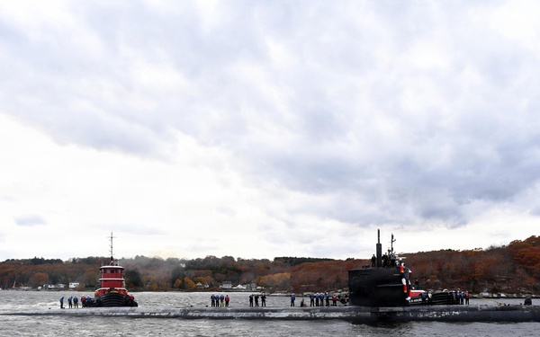 Newport News Returns From Deployment