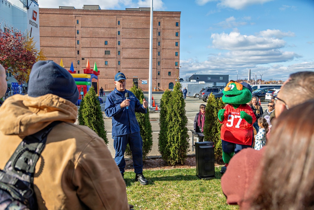 Coast Guard Hosts Secretaries’ Cup Pep Rally at Base Boston