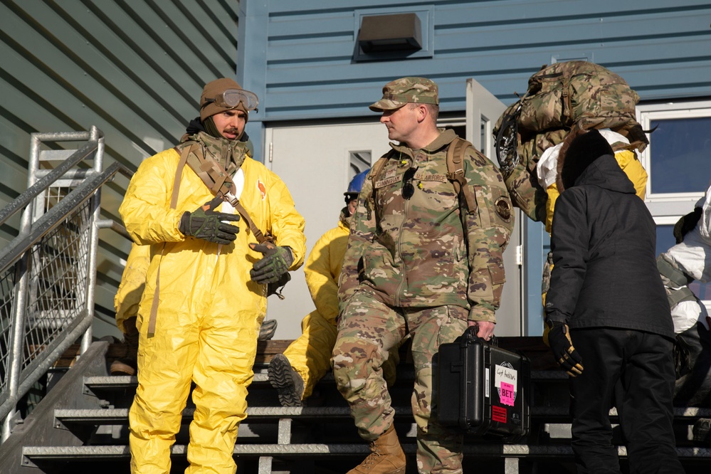 AKOM members help restore Tuntutuliak homes during Operation Halong Response