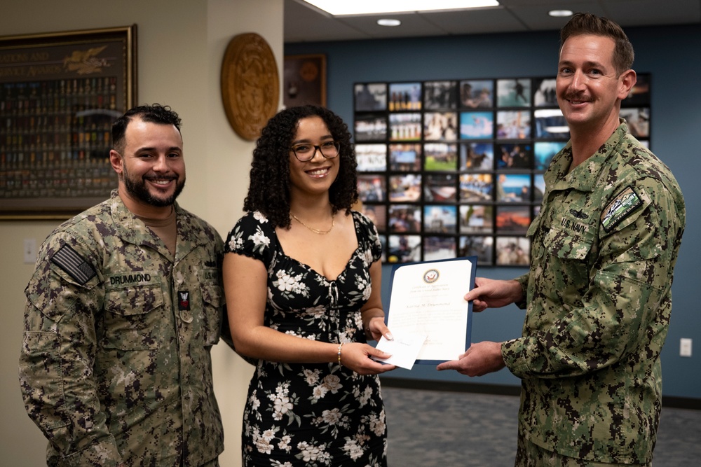 NTAG PNW Spouse Recognized for Assisting Transitioning Families