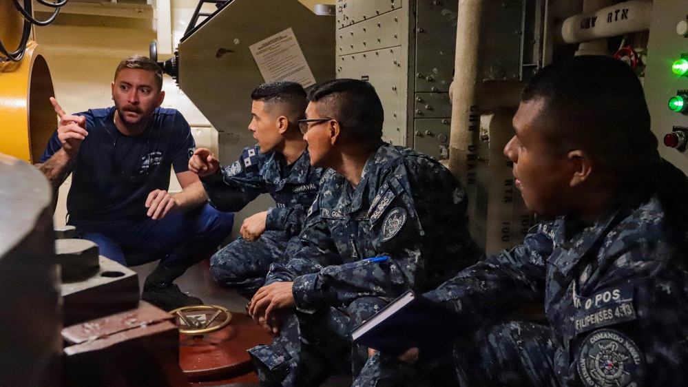 U.S. Coast Guard and Panama Security Services Conduct Cutter Passing Exercise