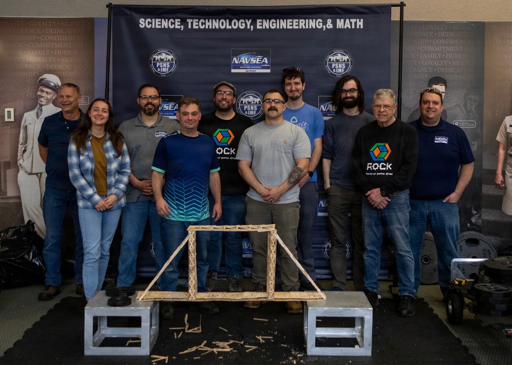 NUWC Division, Keyport STEM program inspires students, strengthens Navy, community ties