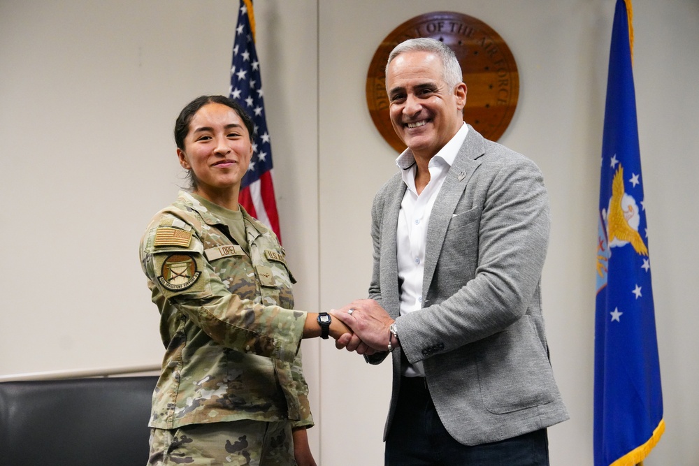 Retired SEAC addresses Creech Airmen