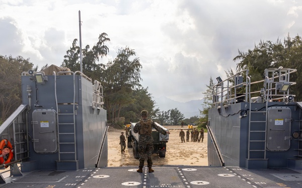 3rd LLB MSV-L beach operations