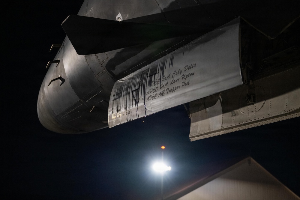 BTF: B-1B Lancer lands from Oct. 30 mission