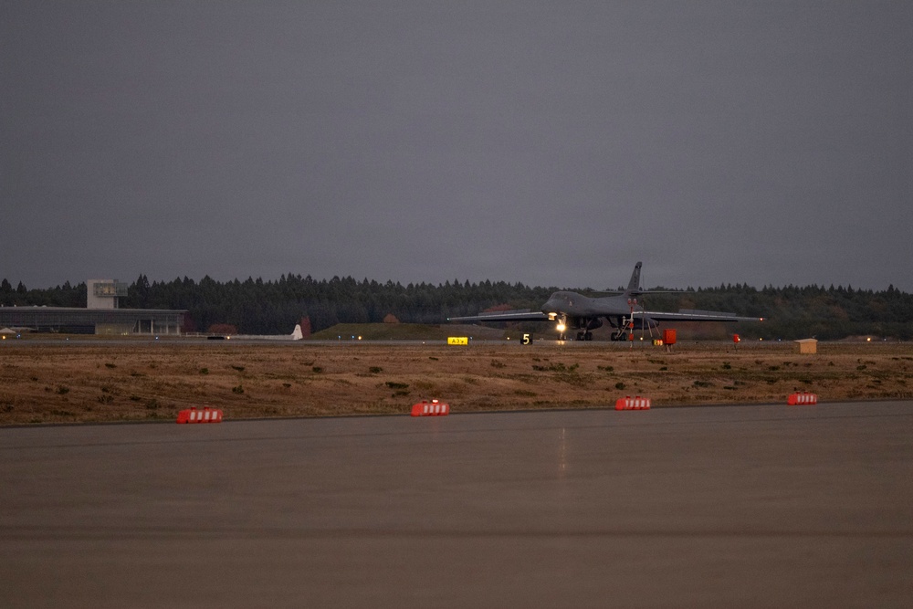 B-1B Lancers return after sixth mission