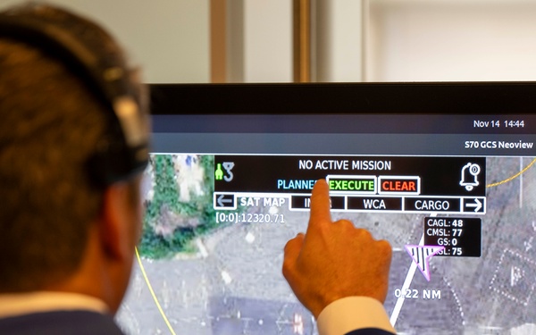 SW, USW(R&amp;E) Visit DARPA