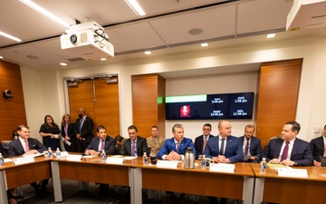 SW, USW(R&amp;E) Visit DARPA