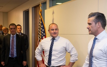 SW, USW(R&amp;E) Visit DARPA