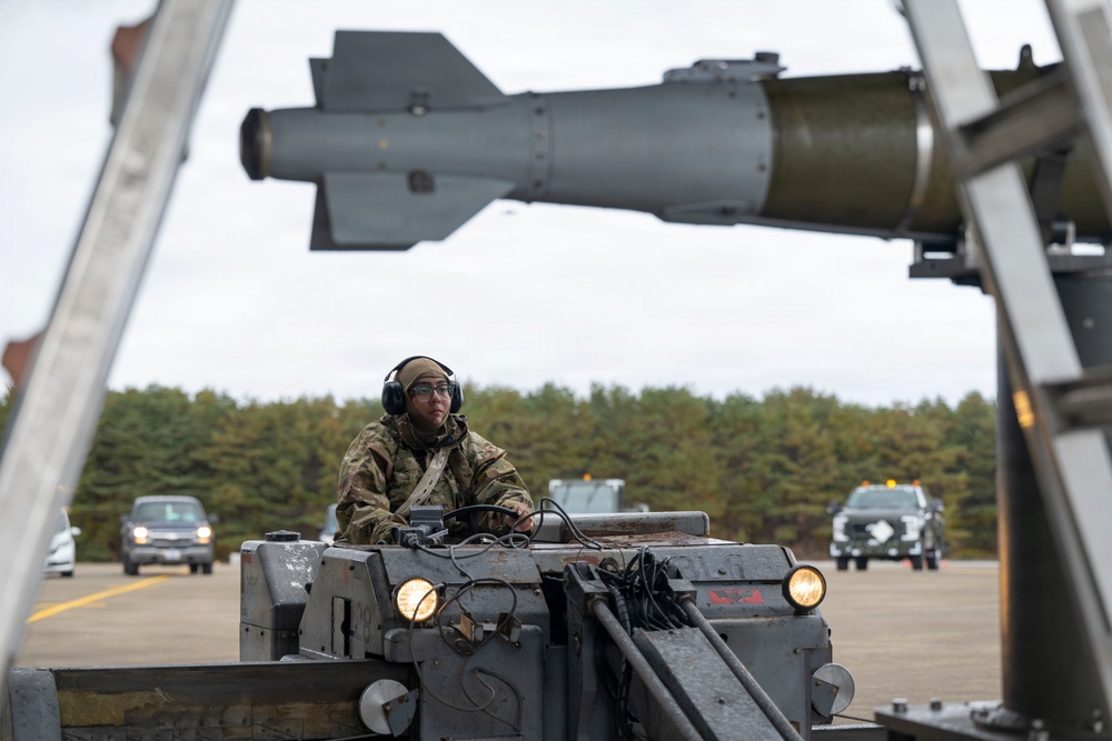 BTF 26-1: Weapons load for mission