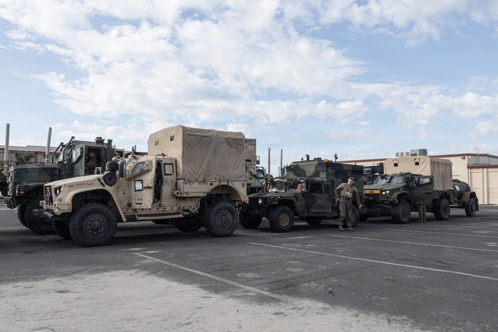 11th MEU Marines Conduct Tactical Ground Movement