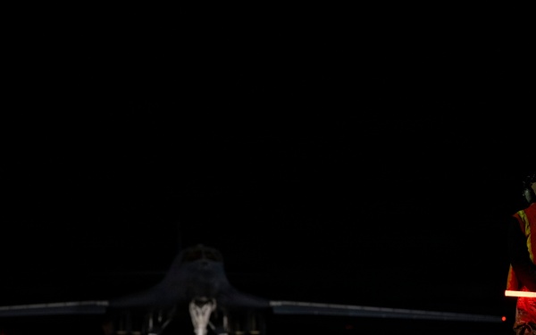 BTF 26-1: 9 EBS departs to India