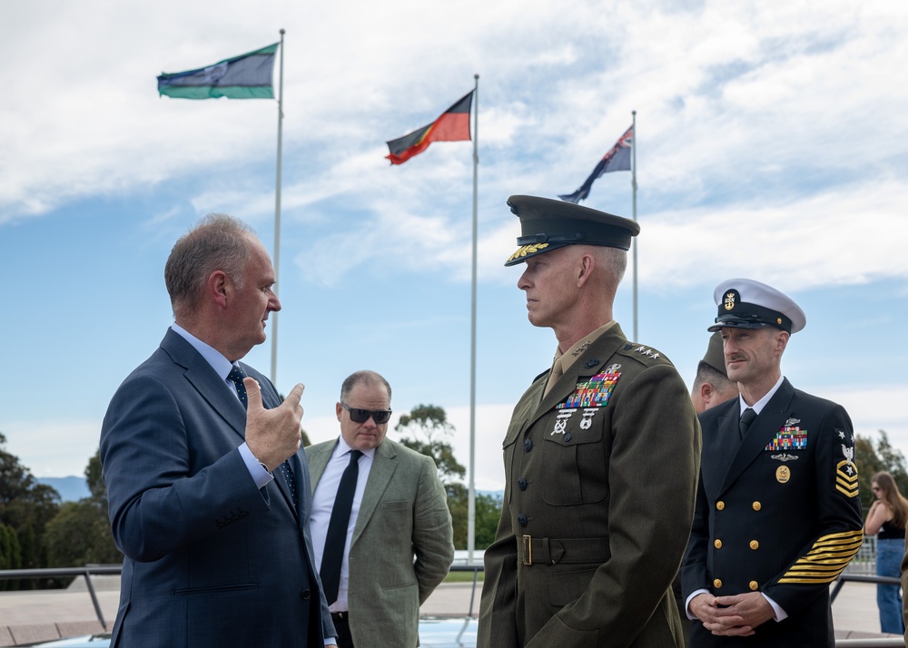 MARFORPAC Commander visits Australian War Memorial