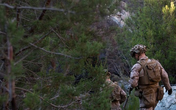 Marines patrol southern border wilderness