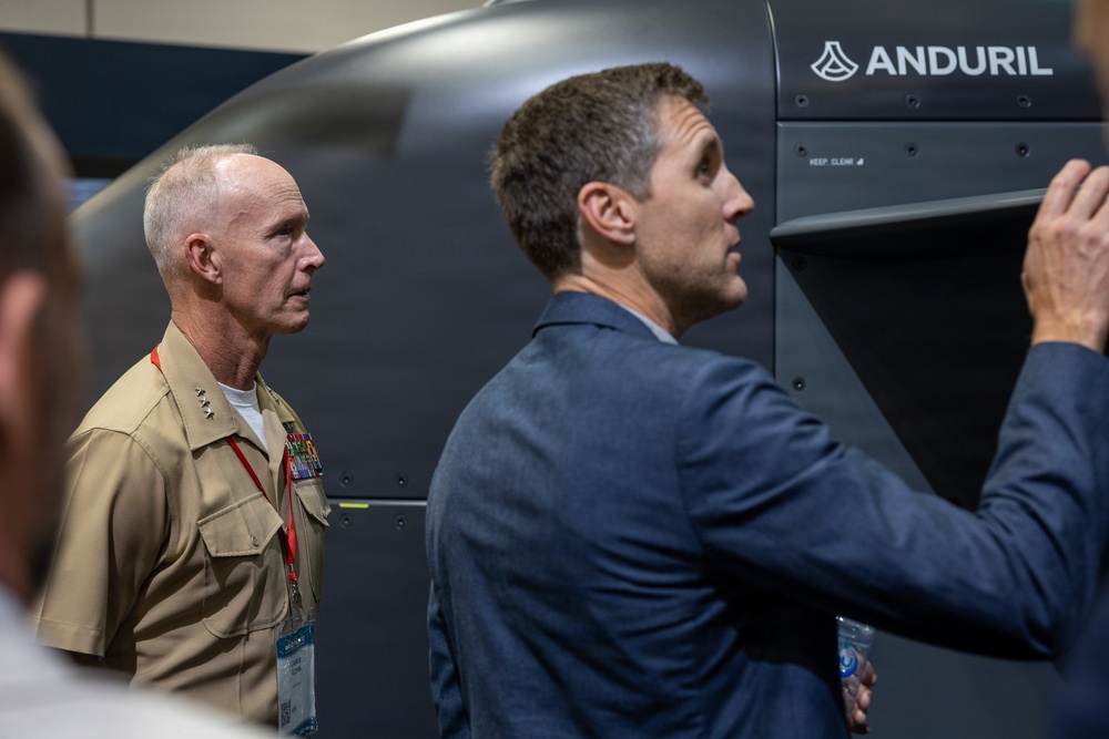 MARFORPAC Commander attends Sea Power Conference