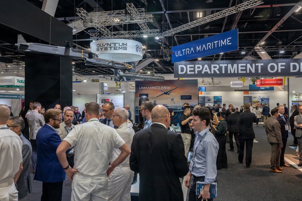 MARFORPAC Commander attends Sea Power Conference