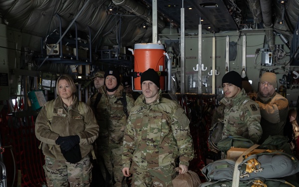 AKANG aviators transport AKOM members, gear, supplies to Bethel during Operation Halong Response