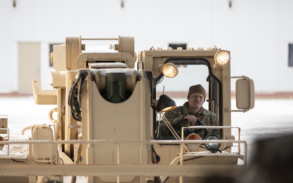 AKANG aviators transport AKOM members, gear, supplies to Bethel during Operation Halong Response