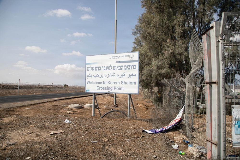 Humanitarian Aid at the Kerem Shalom Crossing Point