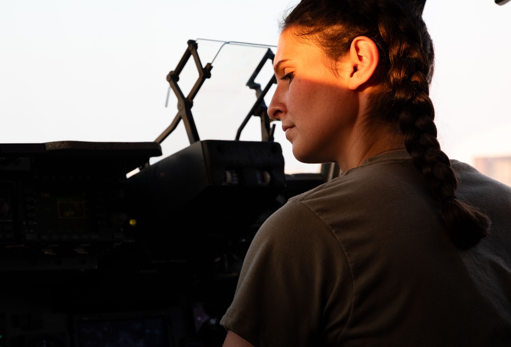 16th EAS conducts cargo mission within CENTCOM AOR