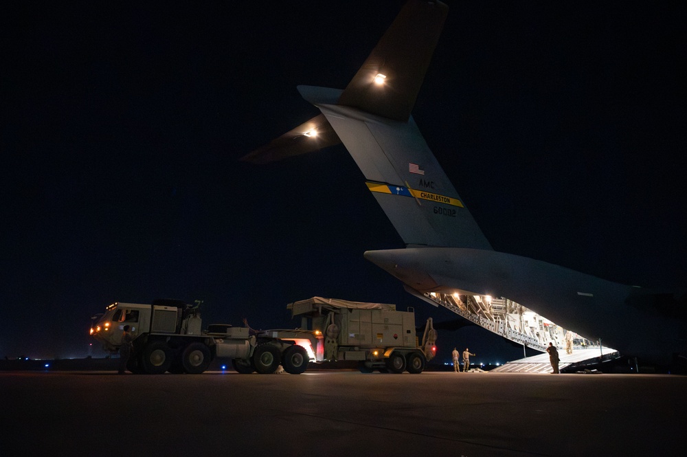 16th EAS conducts cargo mission within CENTCOM AOR