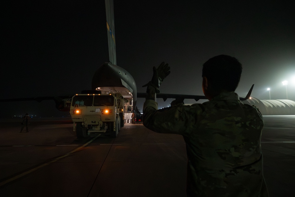 16th EAS conducts cargo mission within CENTCOM AOR