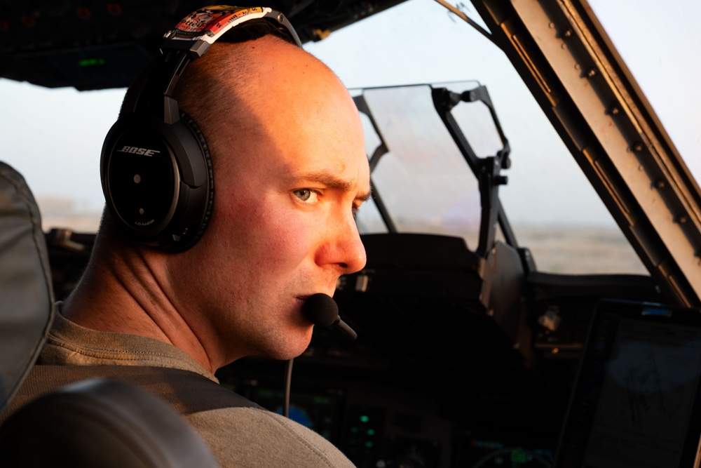 16th EAS conducts cargo mission within CENTCOM AOR