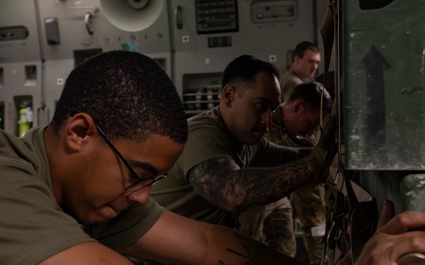 16th EAS conducts cargo mission within CENTCOM AOR