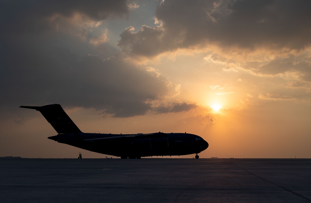 16th EAS conducts cargo mission within CENTCOM AOR