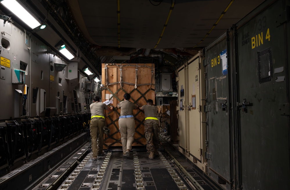 16th EAS conducts cargo mission within CENTCOM AOR
