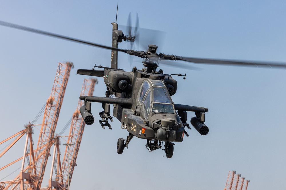 4th Combat Aviation Brigade port operations