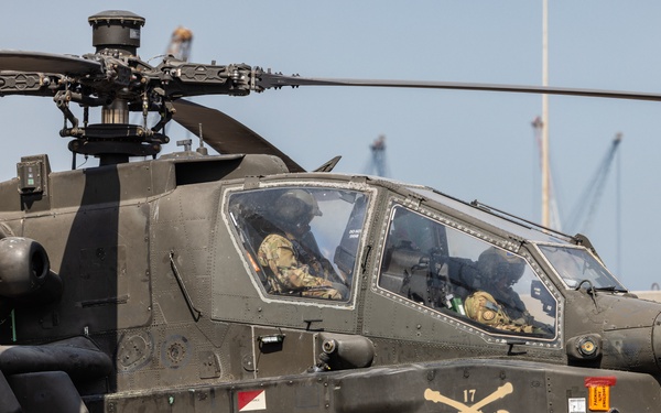 4th Combat Aviation Brigade port operations