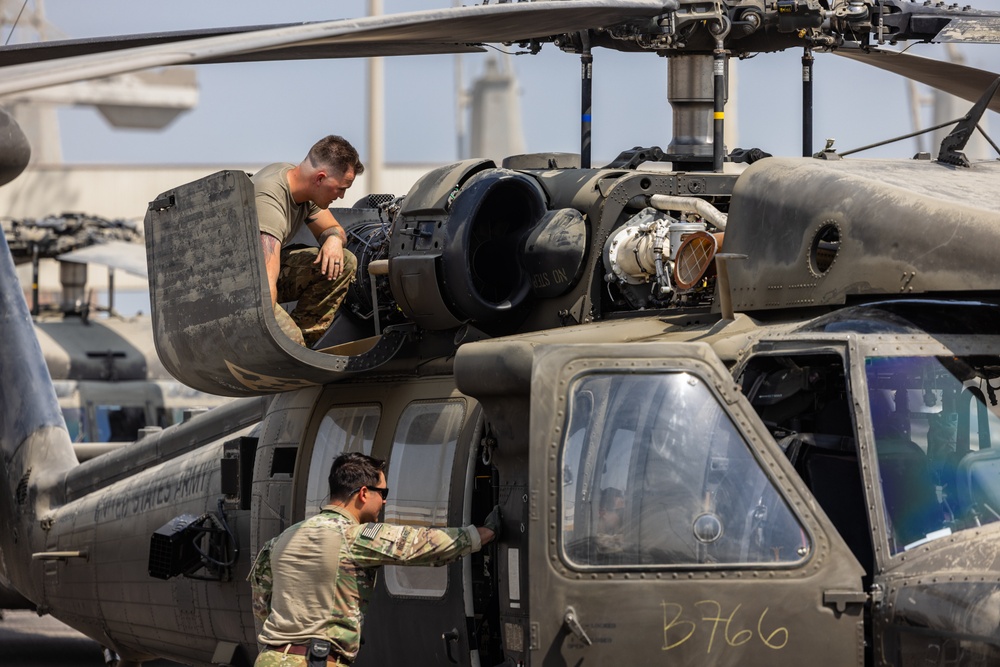 4th Combat Aviation Brigade port operations