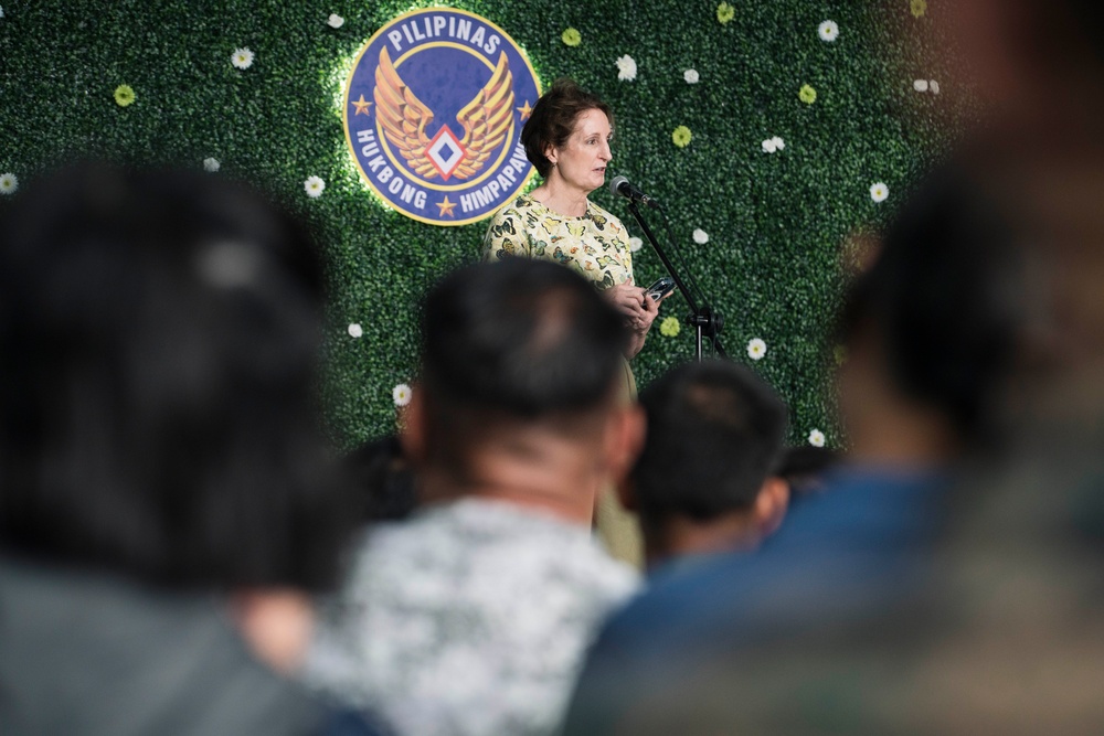 Philippine SecDef Teodoro, US Ambassador Carlson Visit Service Members Supporting Foreign Disaster Relief Operations